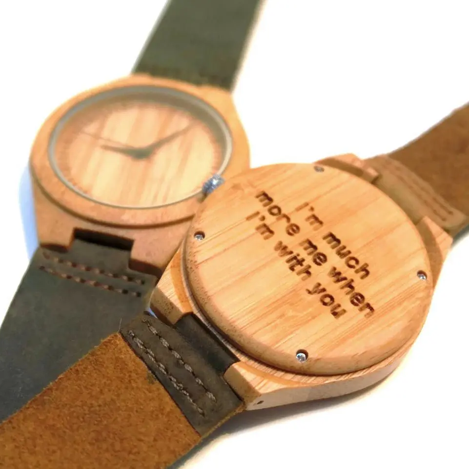wooden watch - Hölzerne Uhr