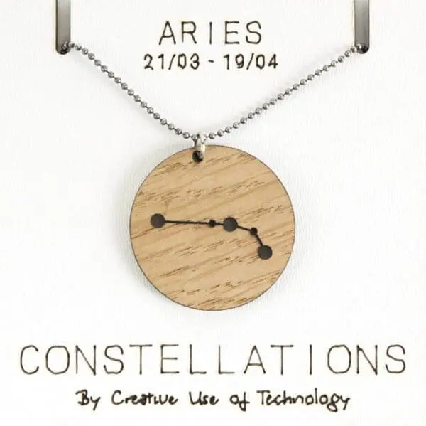 Lasergesneden houten ketting / hanger constellations / sterrenbeeld - Lasercut wooden necklace / pendant constellations