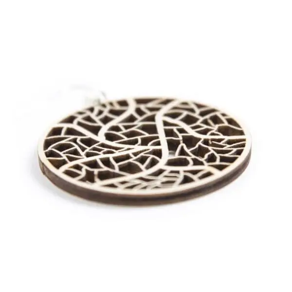 Houten oorbellen - lasergesneden oorbellen / lasercut earrings