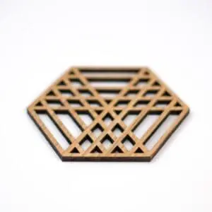 houten geometrisch onderzetter setH