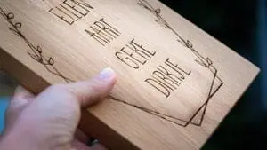 Naambord huisnummer van hout - huisnummerbord - Maak je eigen ontwerp