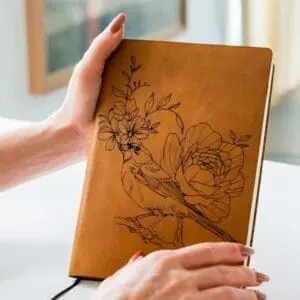 Schlüsselanhänger aus Leder mit Text