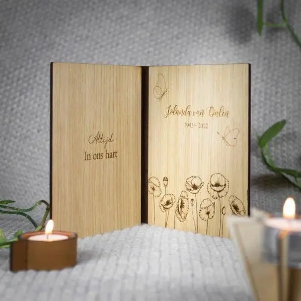 Houten fotolijst met leer - maak je eigen ontwerp.