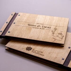 Livre d'or de mariage avec votre propre design