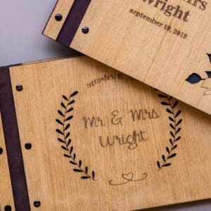 Livre d'or de mariage avec votre propre design