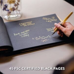Livre d'or de mariage avec votre propre design