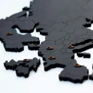 Mappemonde en bois - noir