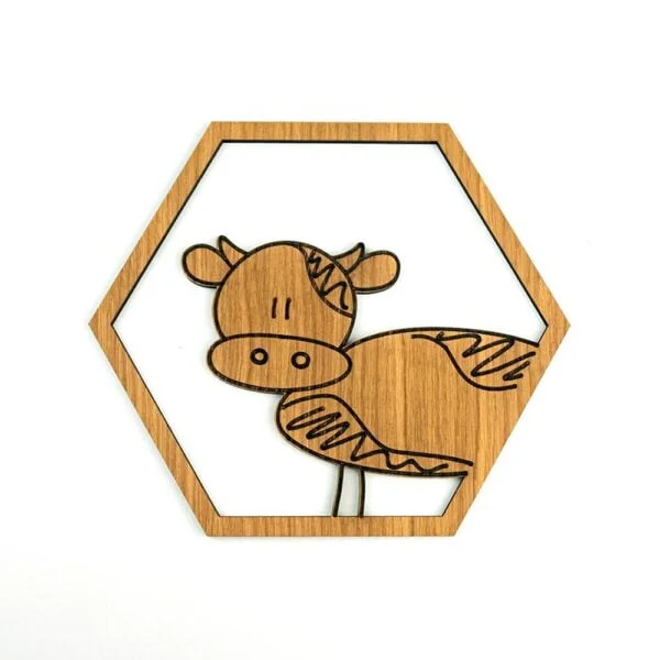 Houten wanddecoratie kinderkamer hexagon 6 hoek koe