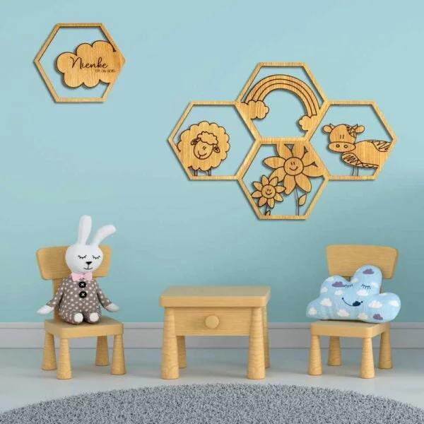 Houten wanddecoratie kinderkamer hexagon wolk koe schaap bloemen regenboog gepersonaliseerd